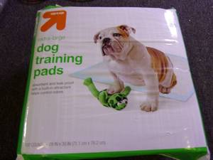 lot 117 image: 100 extra large dog training pads n...