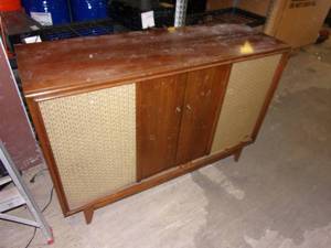 lot 215 image: vintage pilot console stereo and re...
