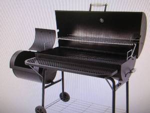 lot 4 image: American Gourmet by Char-Broil Char...