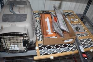 Pet supplies