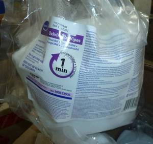 3 cases of industrial wipes