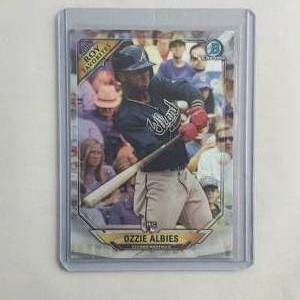 Ozzi Albies Rookie Refractor