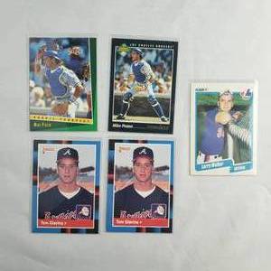 Lot of 5 Cards, Larry Walker, Mike Piazza, Tom Glavine