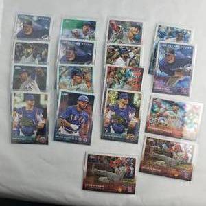 Lot of 17 Topps Chrome