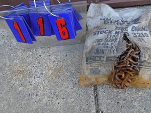 lot 116 image: NOS grip 10-15 lt truck tire chains. As shown.