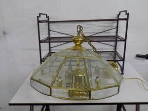 Hanging light fixture