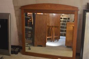 lot 95 image: 3.5 x 3.5 framed coroson oak mirror