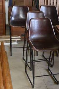 lot 75 image: 4 leather like chairs