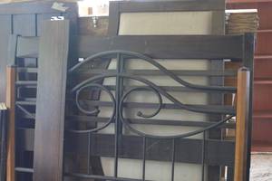 lot 76 image: 4 queen sized headboards and mirror