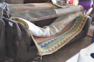 lot 133 image: Sectional couch