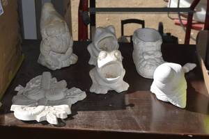 lot 135 image: Box of Paint your own pottery