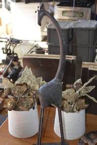 lot 139 image: Girraffe and other dcor