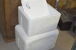 lot 19 image: styrofoam coolers