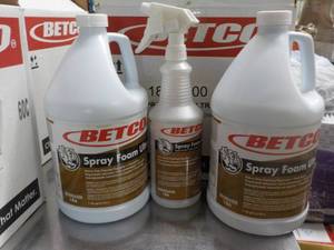 2 Gallon Jugs BETCO Spray Foam Ultr...