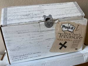 Post-It Treasure Chest