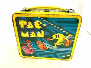 lot 5 image: 1980 Pacman Lunchbox