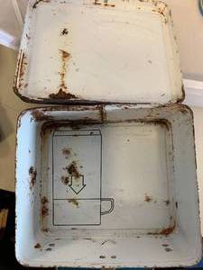lot 7 image: 1982 Aladdin. Heathcliff Metal Lunchbox with Thermos