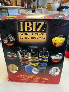 lot 27 image: IBIZ World Class Everything Wax