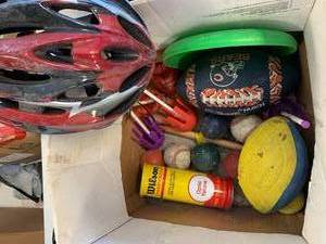 lot 28 image: Sporting Goods Lot
