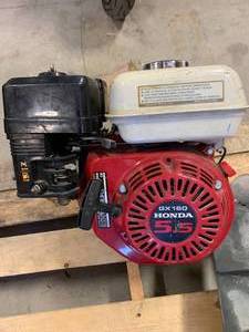 lot 38 image: Honda GX150 5.5Hp Motor