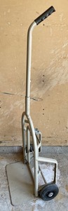 lot 27 image: Safco Dolly
