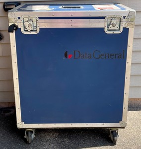 lot 31 image: Rolling Sessions Padded Storage Cart