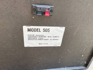 lot 84 image: Baker Electronics Speakers Model 505