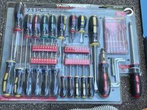 lot 107 image: Awesome Hand Tool Lot