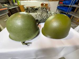 lot 115 image: 1950s and 60s Military Gear