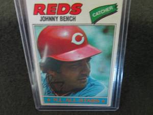 20. 1977 Topps Johnny Bench Card...