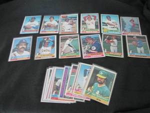 58. 25 1974 Topps Baseball Cards...