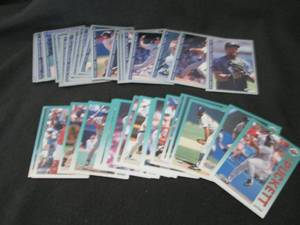 154. 1992 & 1993 Fleer Twins Team S...