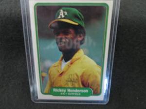172. 1982 Fleer Rickey Henderson Ca...