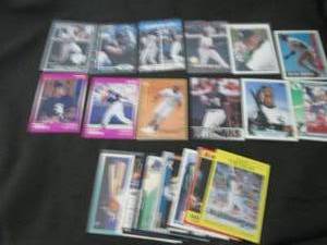 177. 30 Frank Thomas Cards...