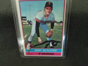 185. 1976 Topps Bert Blyeven Card...