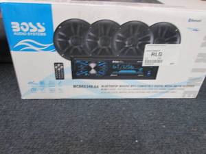 Boss Marine 200-Watt Bluetooth Mult...