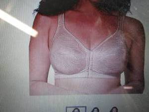Playtex 18 Hour Posture Boost Wiref...