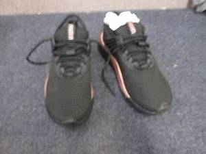 PUMA Womens Pacer Future Lux Runni...