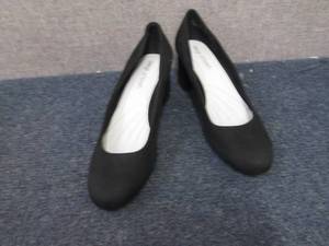 Easy Street Womens Proper Pump - W...