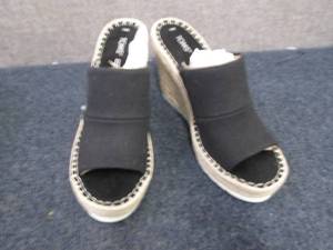 TOMS Womens Monica Wedge Mule Size...