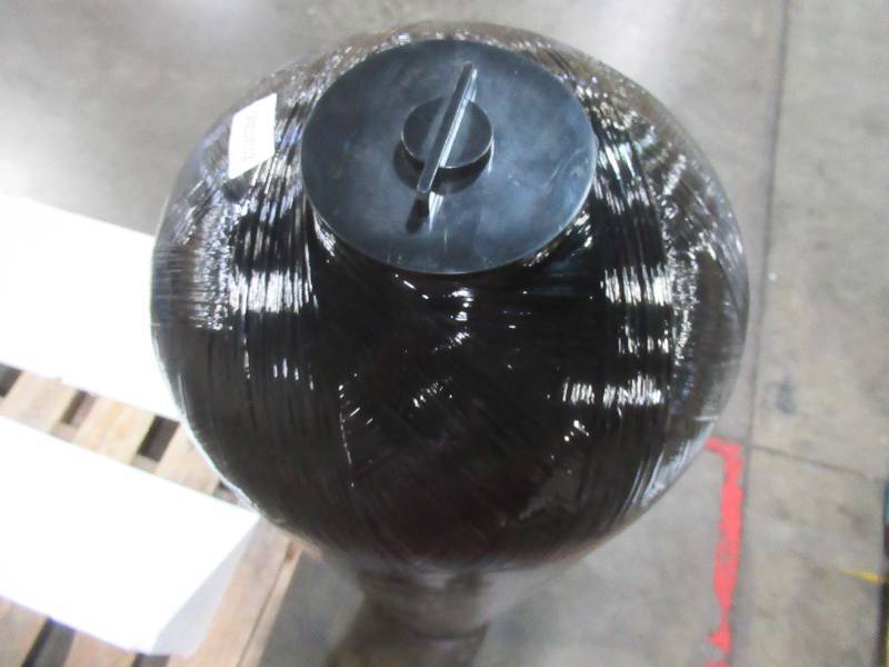 lot 105 image: FIBERGLASS MEDIA TANK - 150 PSI.