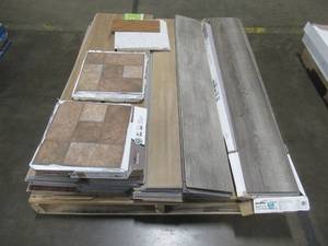 lot 164 image: PALLET OF MISCELLANEOUS VINYL FLOORING.