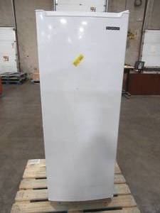 lot 175 image: Thomson Upright Freezer 6.5 cu. ft., TFRF690 - SLIGHTLY USED SCRATCH AND DENT - WORKS