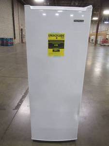 lot 199 image: Thomson Upright Freezer 6.5 cu. ft., TFRF690 - SLIGHTLY USED SCRATCH AND DENT - WORKS