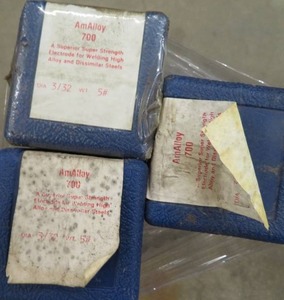 lot 10 image: 3 CONTAINERS OF AMALLOY 700 WELDING RODS