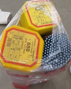 lot 14 image: 3 CONTAINERS OF 680 WELDING RODS