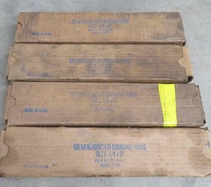 lot 44 image: 4 BOXES  50 NONJOINTED GOUGING RODS