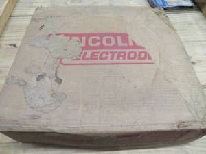 lot 69 image: 60# UNOPENED SPOOL OF LINCOLN ELECTRODE