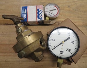 lot 123 image: VICTOR EQUIPMENT,METEX GAUGE, MYSTERY GAUGE