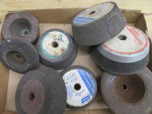 lot 142 image: CUP WHEELS